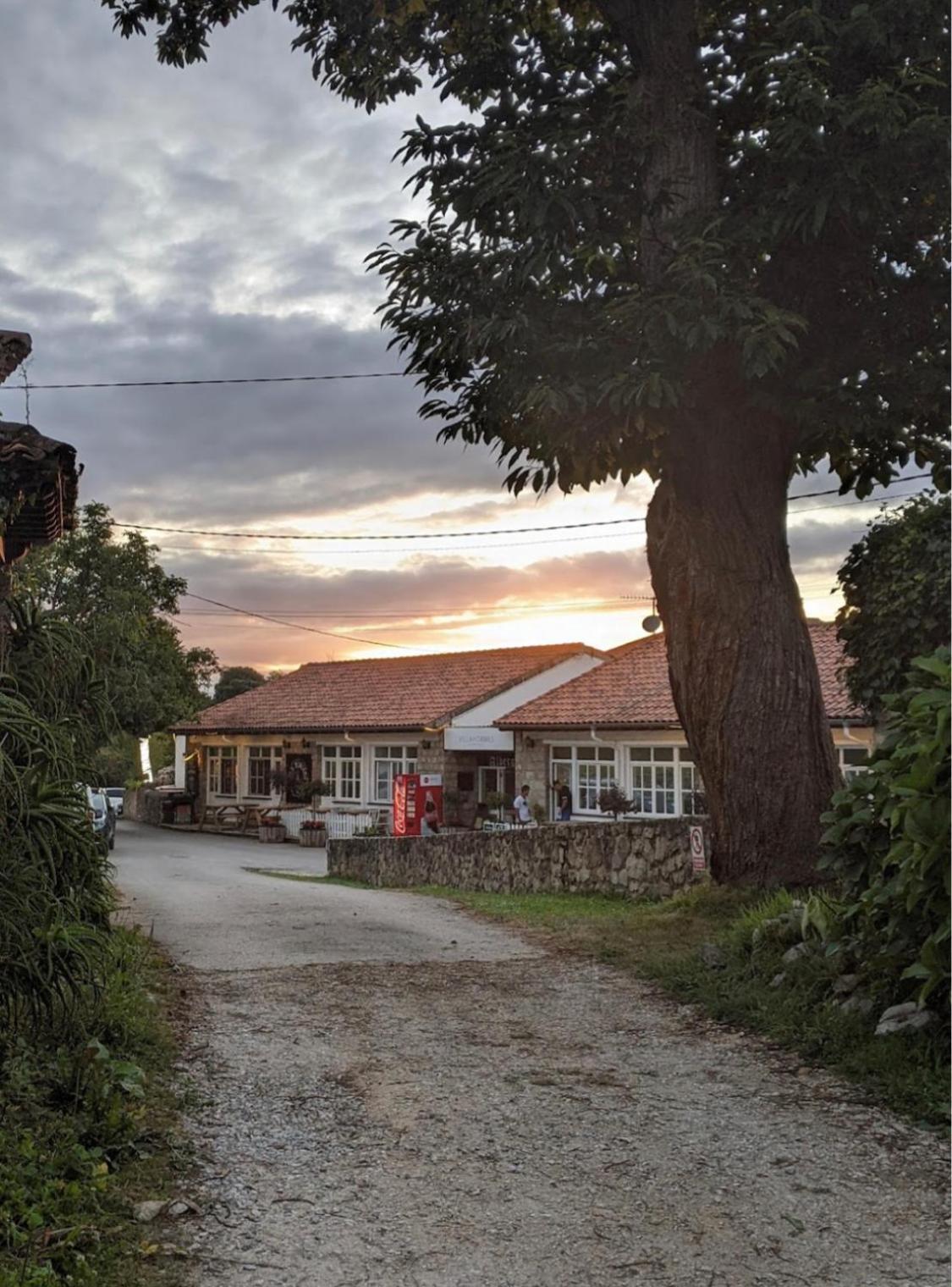 Hostel Gulpiyuri Llanes Villahormes Exteriér fotografie